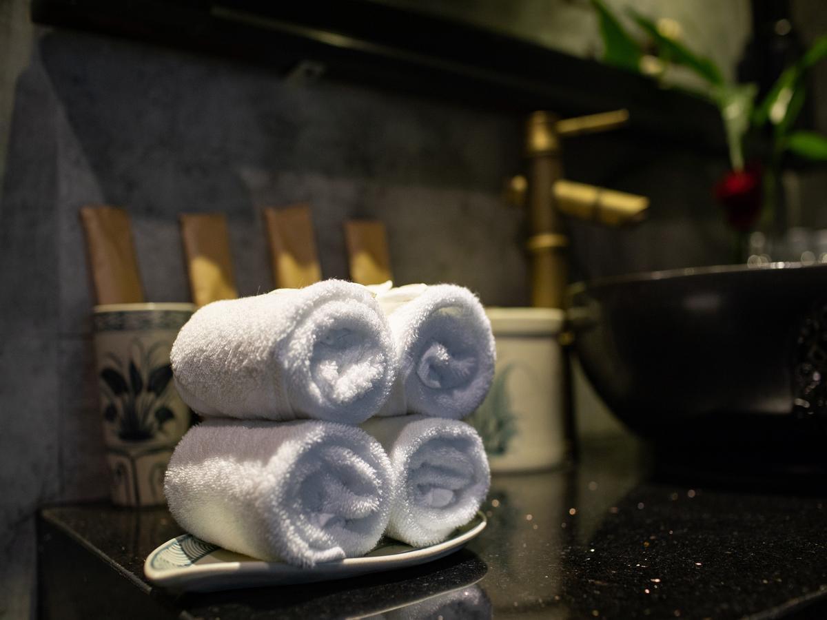 The Blue Alcove Hotel Hoi An Bagian luar foto